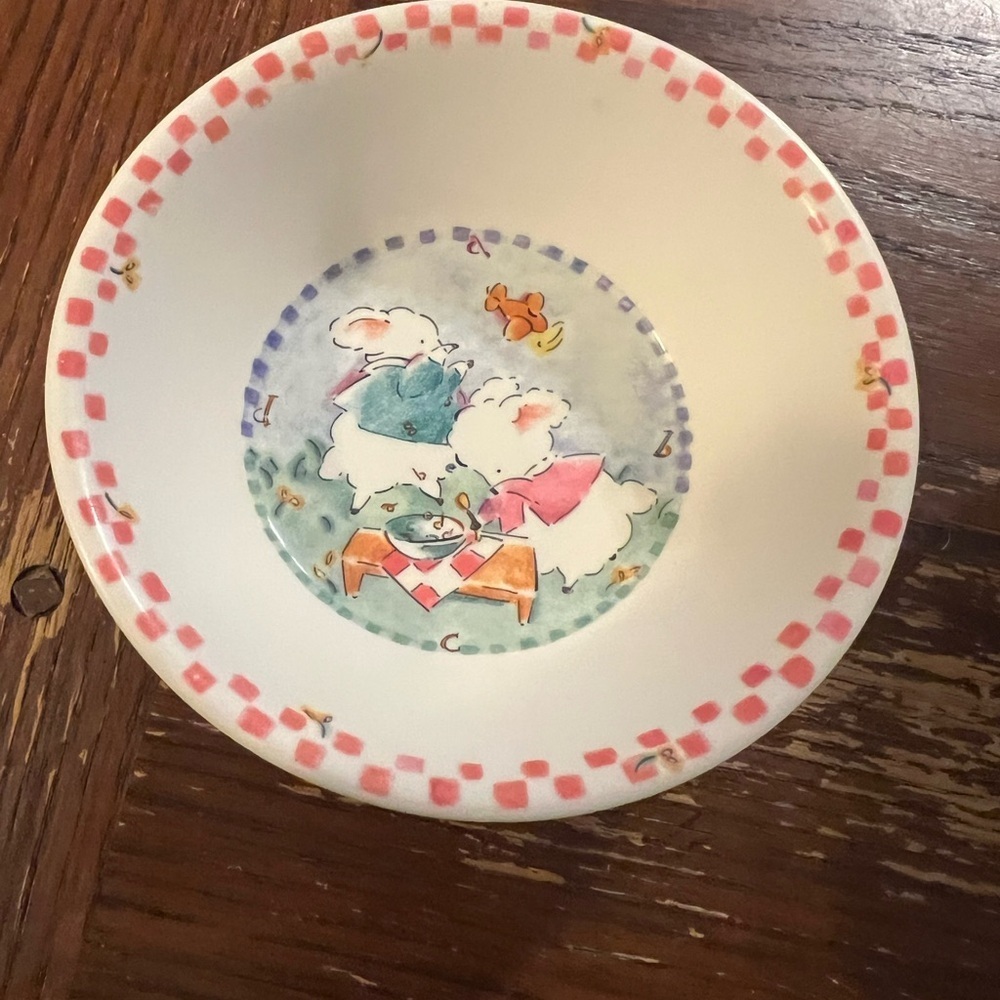 Cute Sheep Design Bowl with Pink Accents - Picture 1 of 2